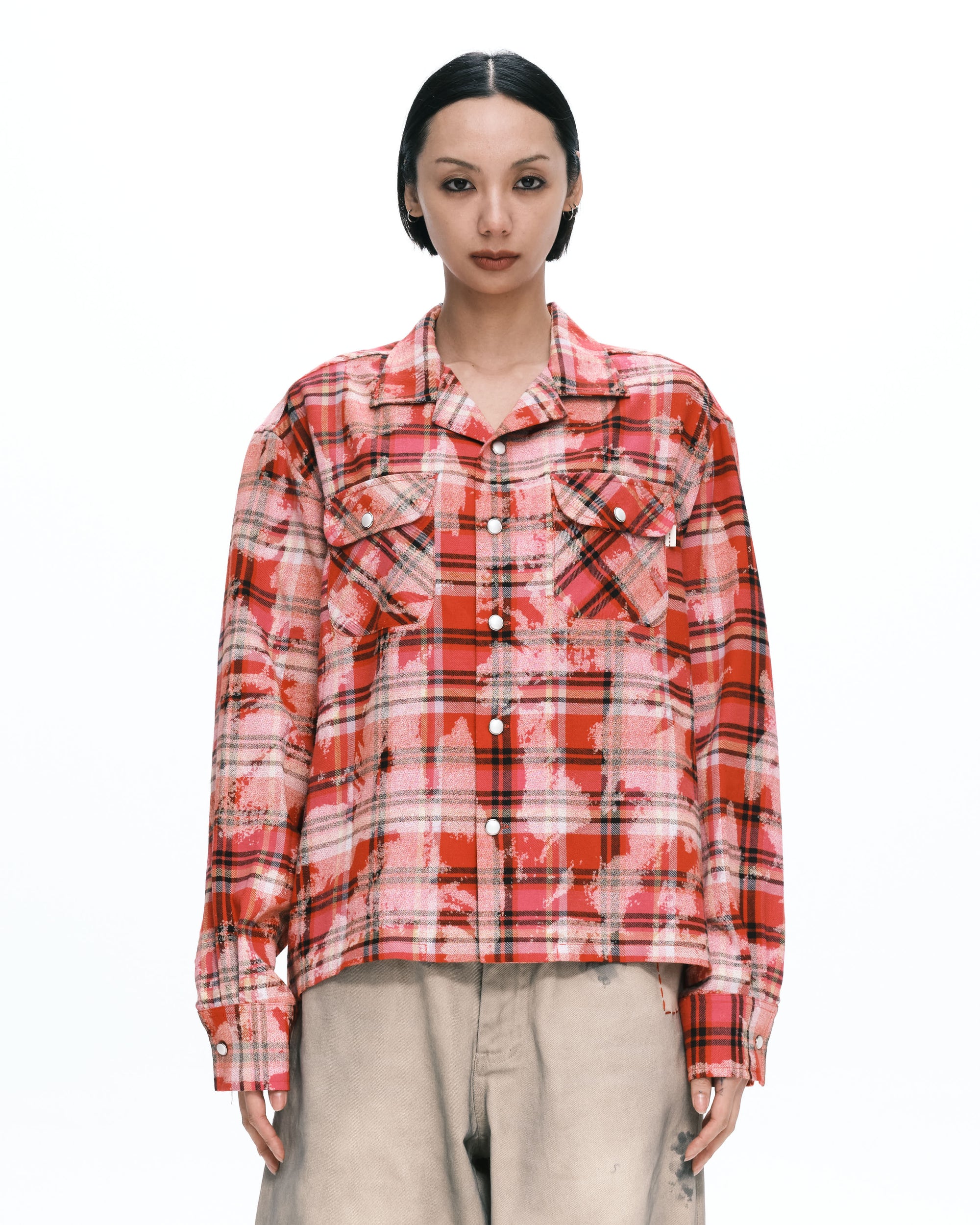 Hand bleach l/s shirt