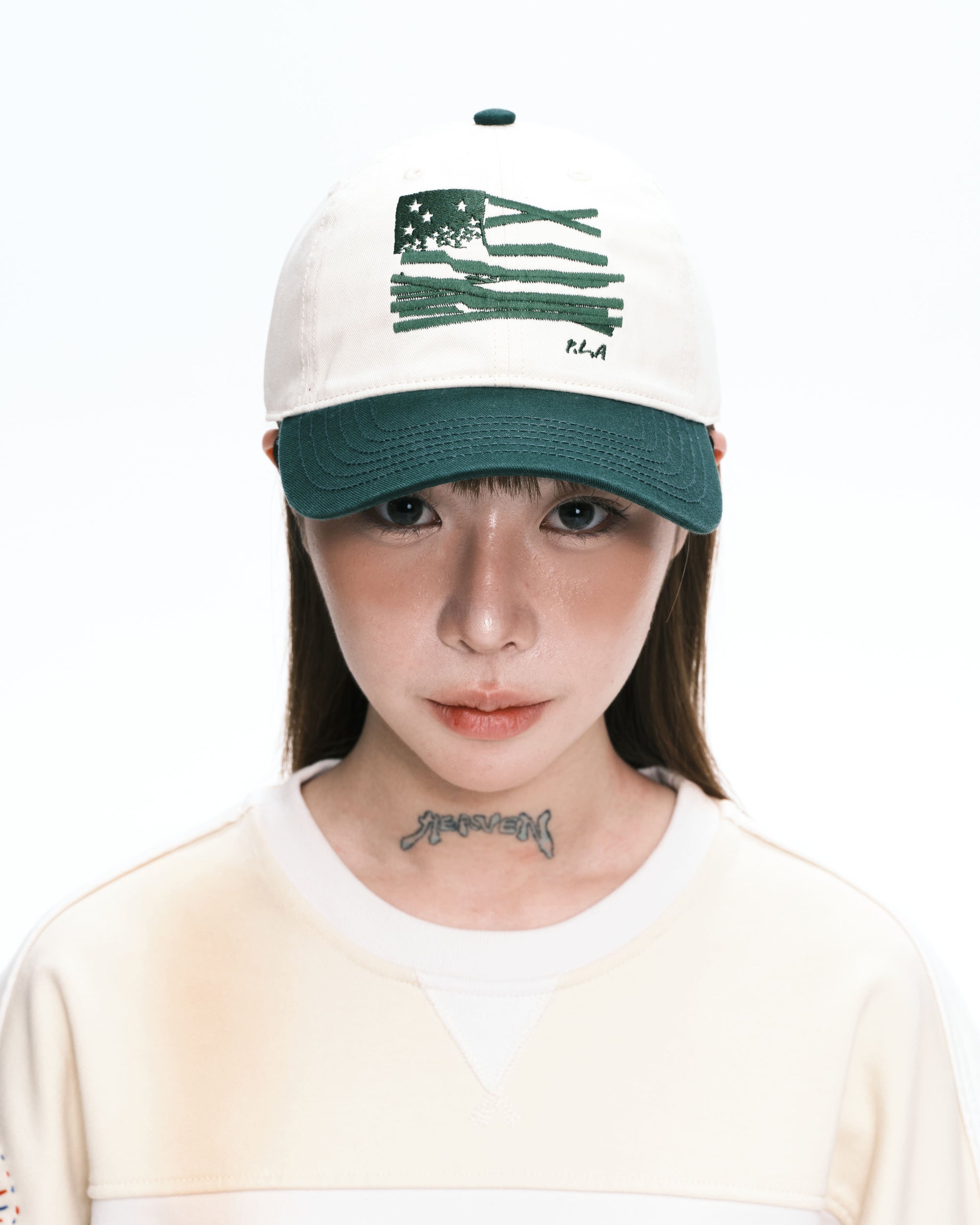 Flag cap