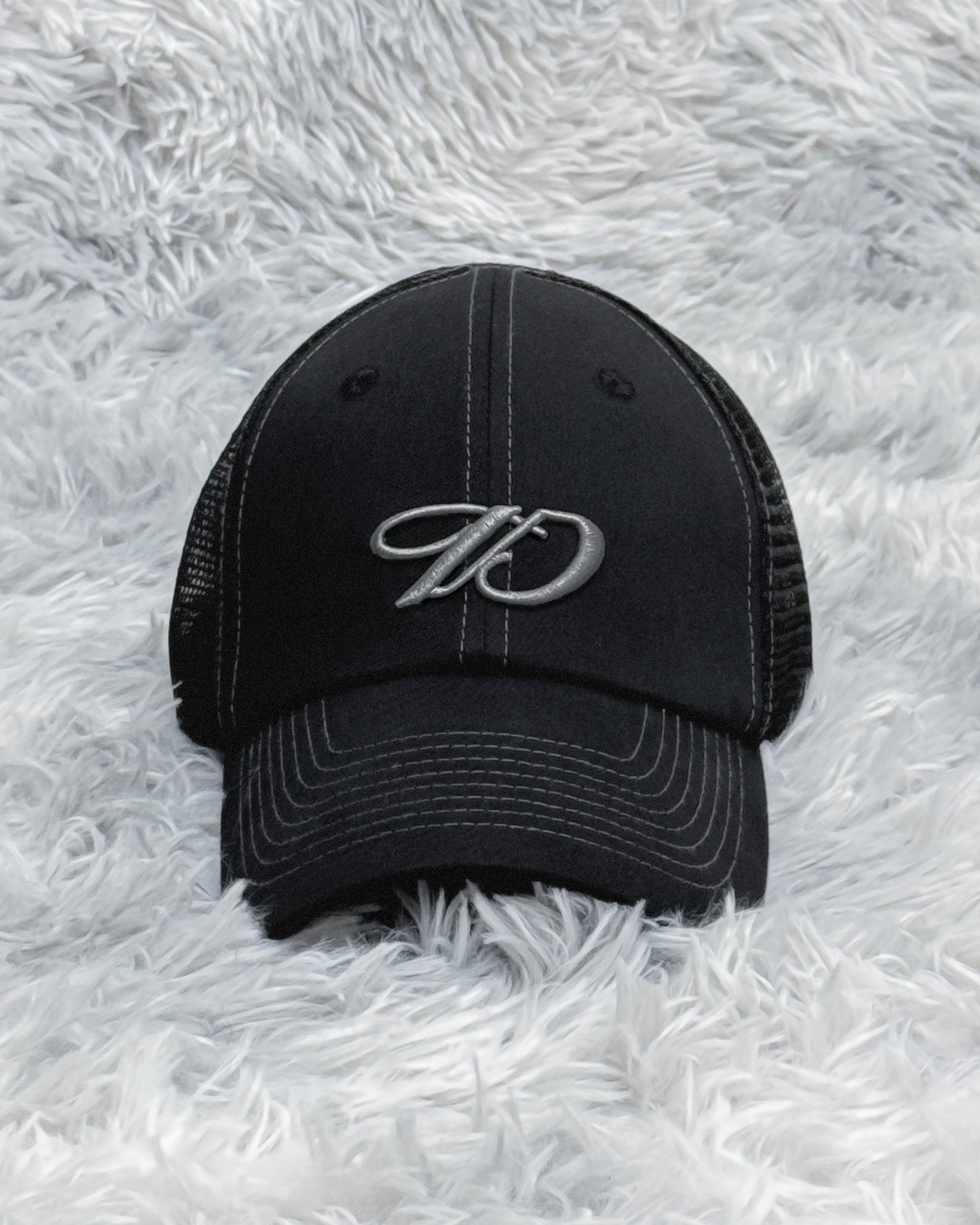 10SS Low Pro Trucker hat