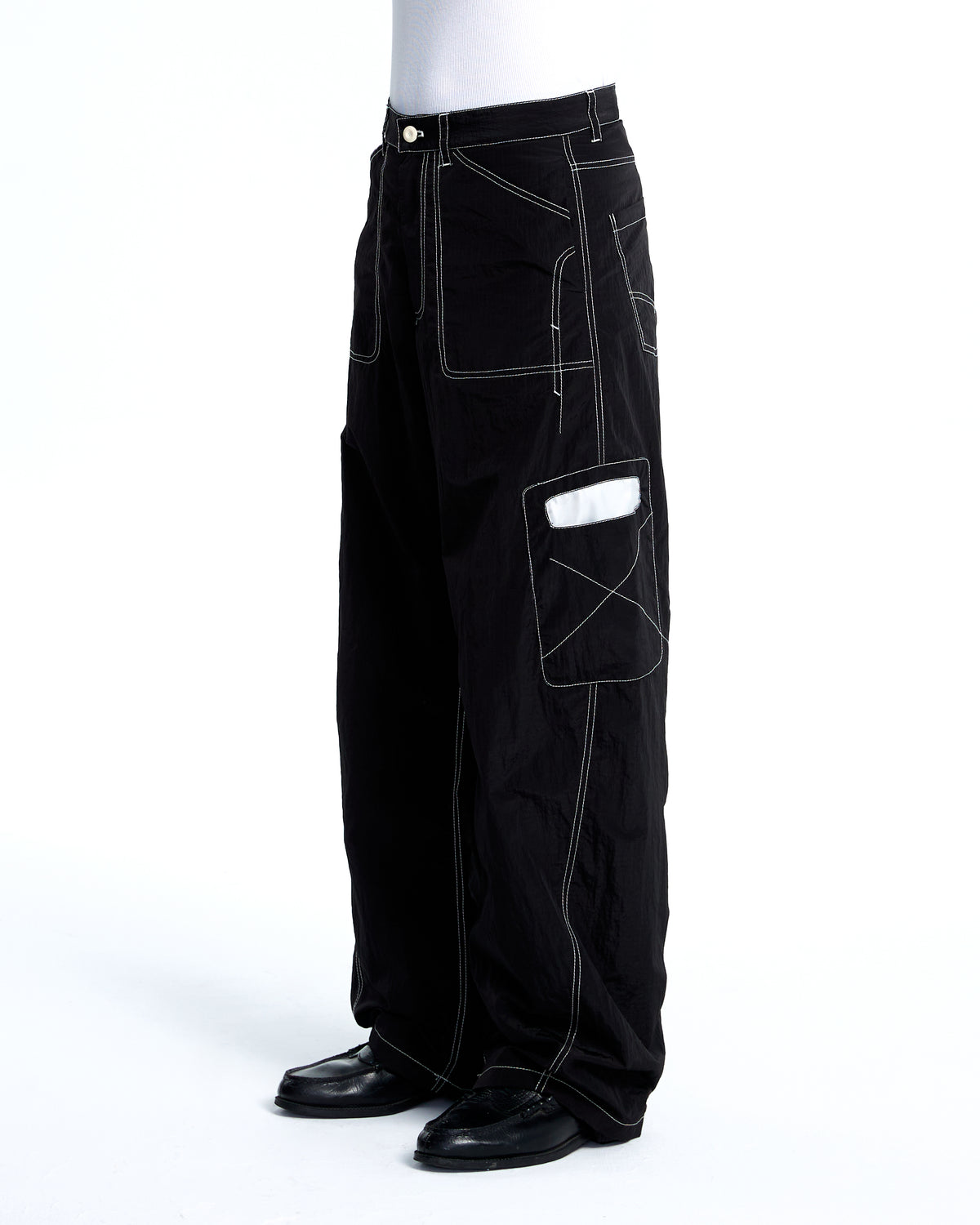 Draft nylon pants