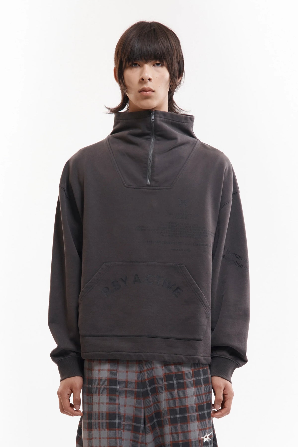 MUTATION FUNNEL NECK SWEAT