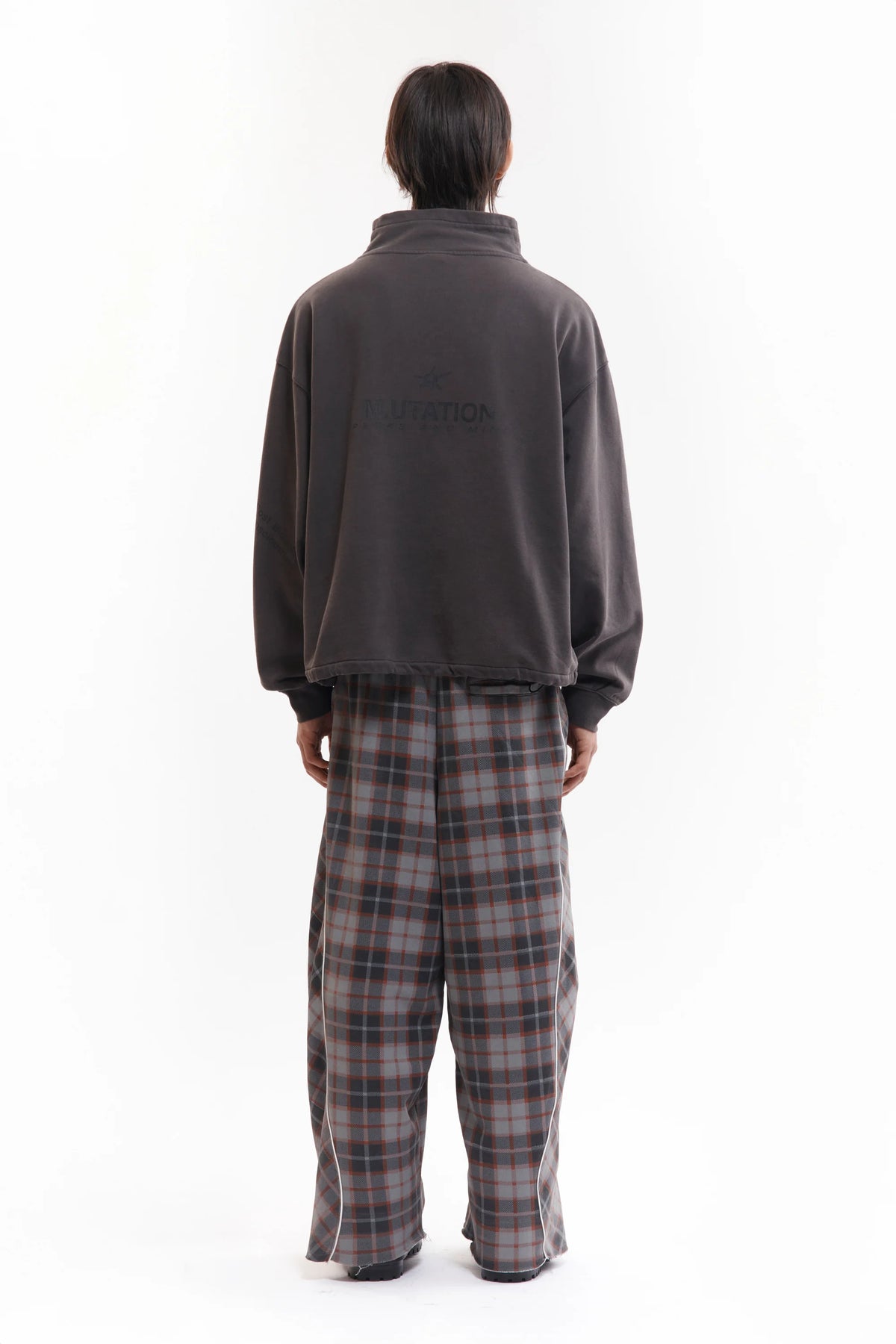 MUTATION FUNNEL NECK SWEAT