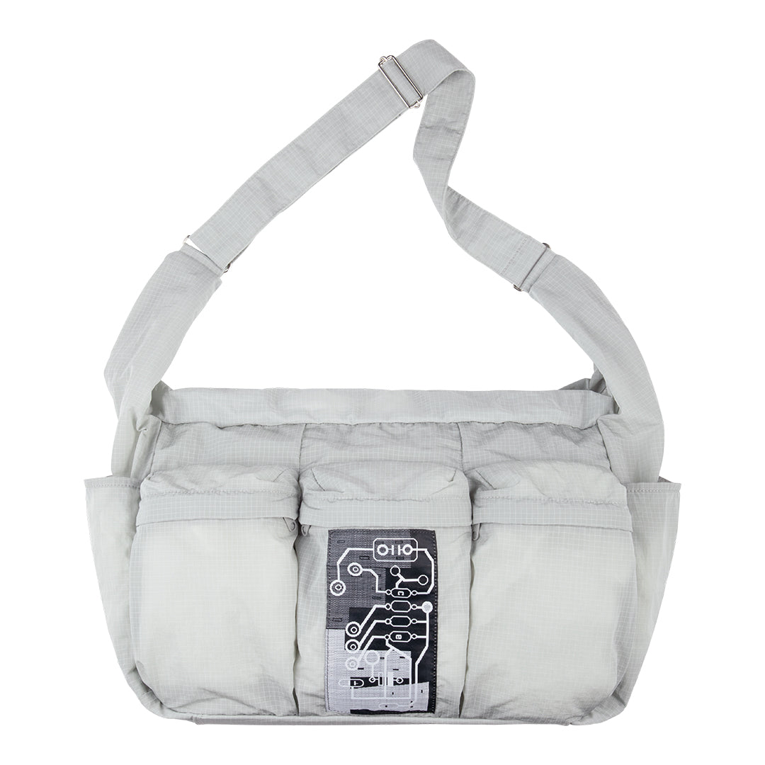 DEVELOPED LIGHT SHOULDER BAG