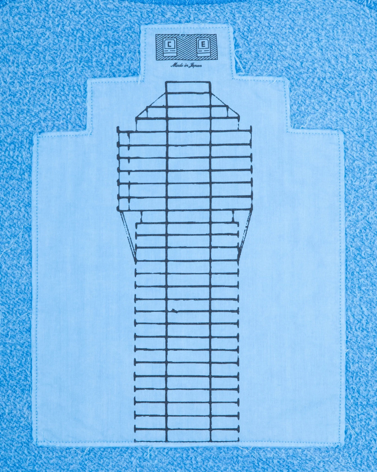 OVERDYE PANEL SHOULDER CREW NECK BLUE