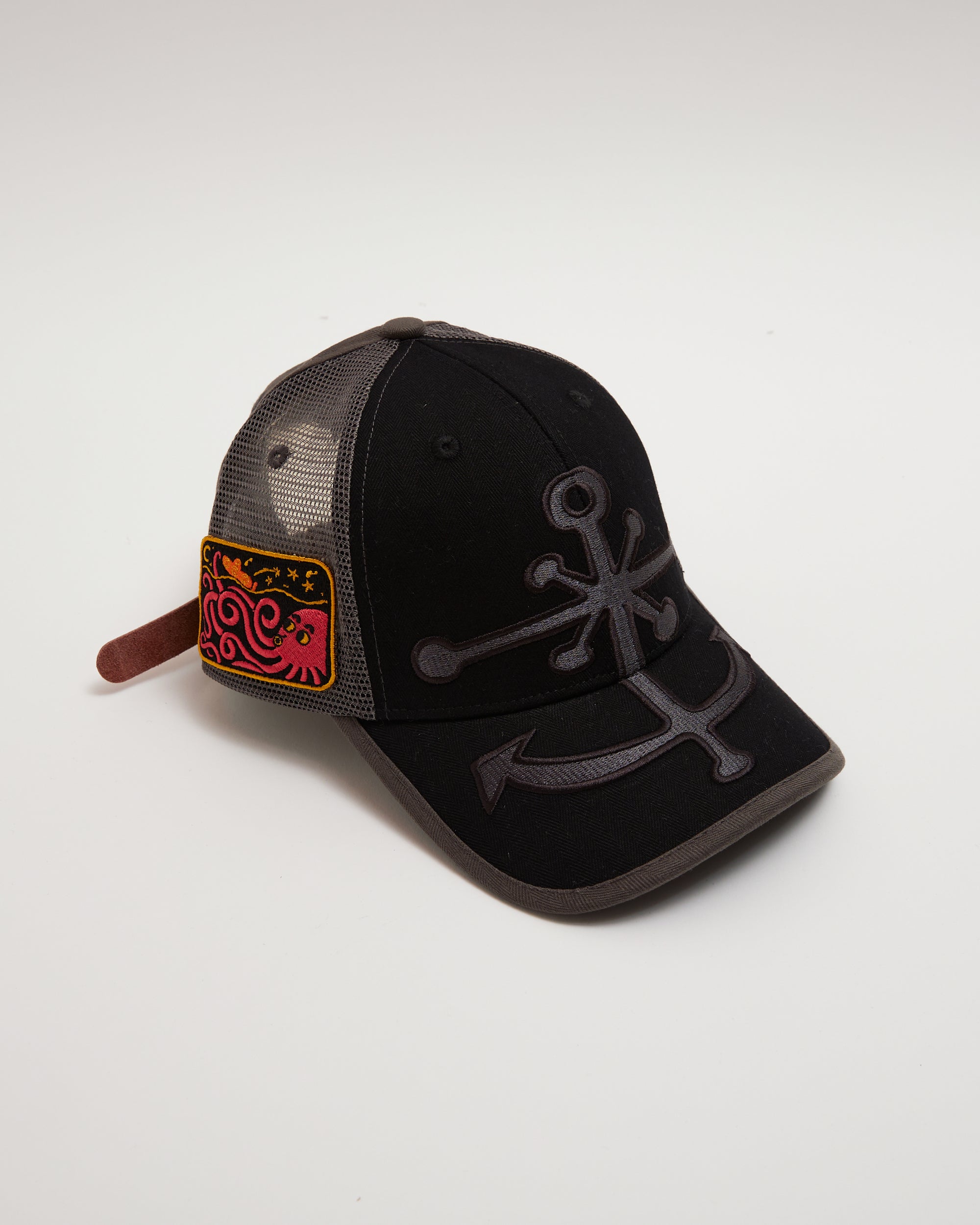 Anchor Cap