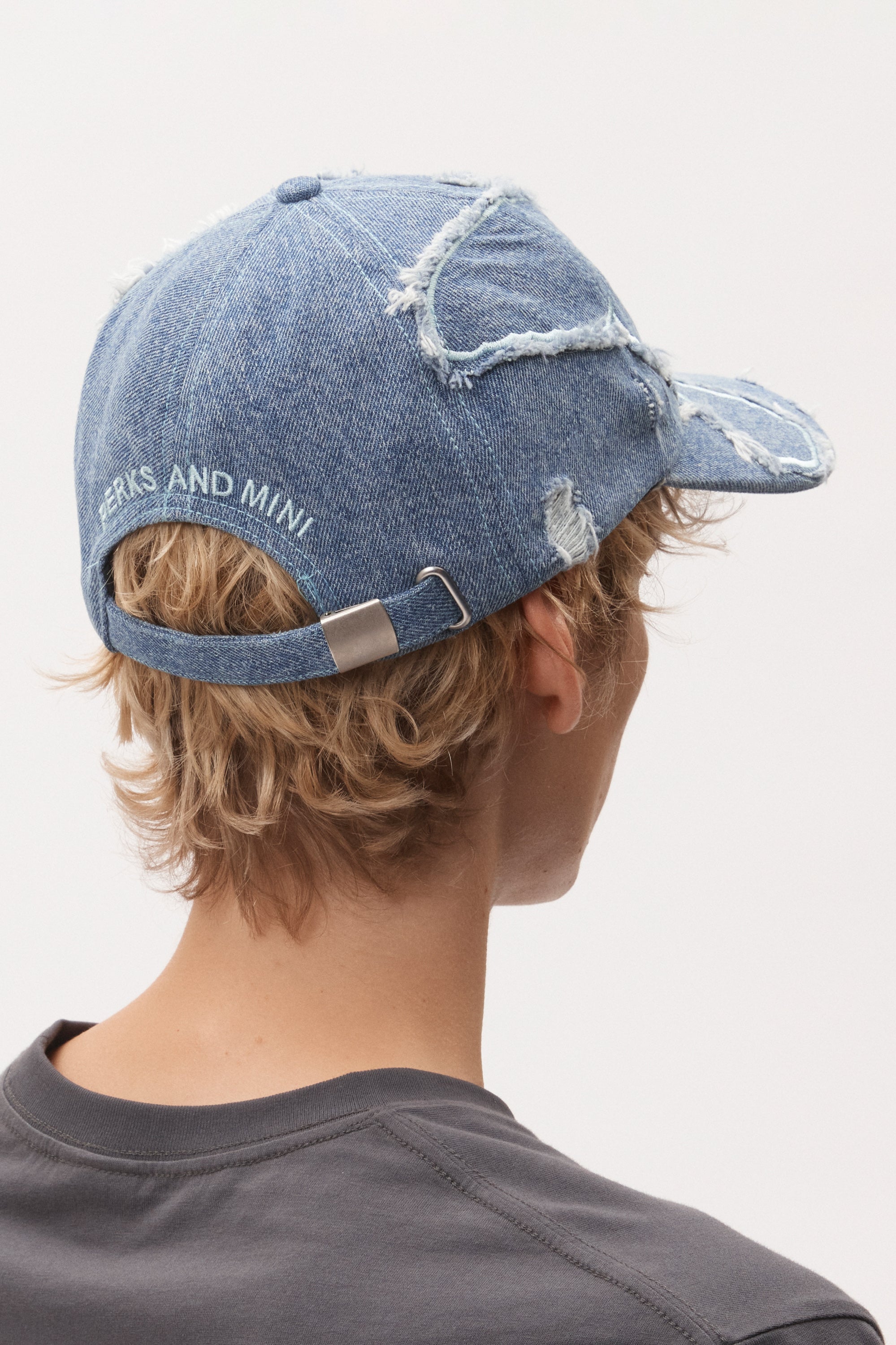 POWDER ALIEN BUTTERFLY KISS BASEBALL CAP