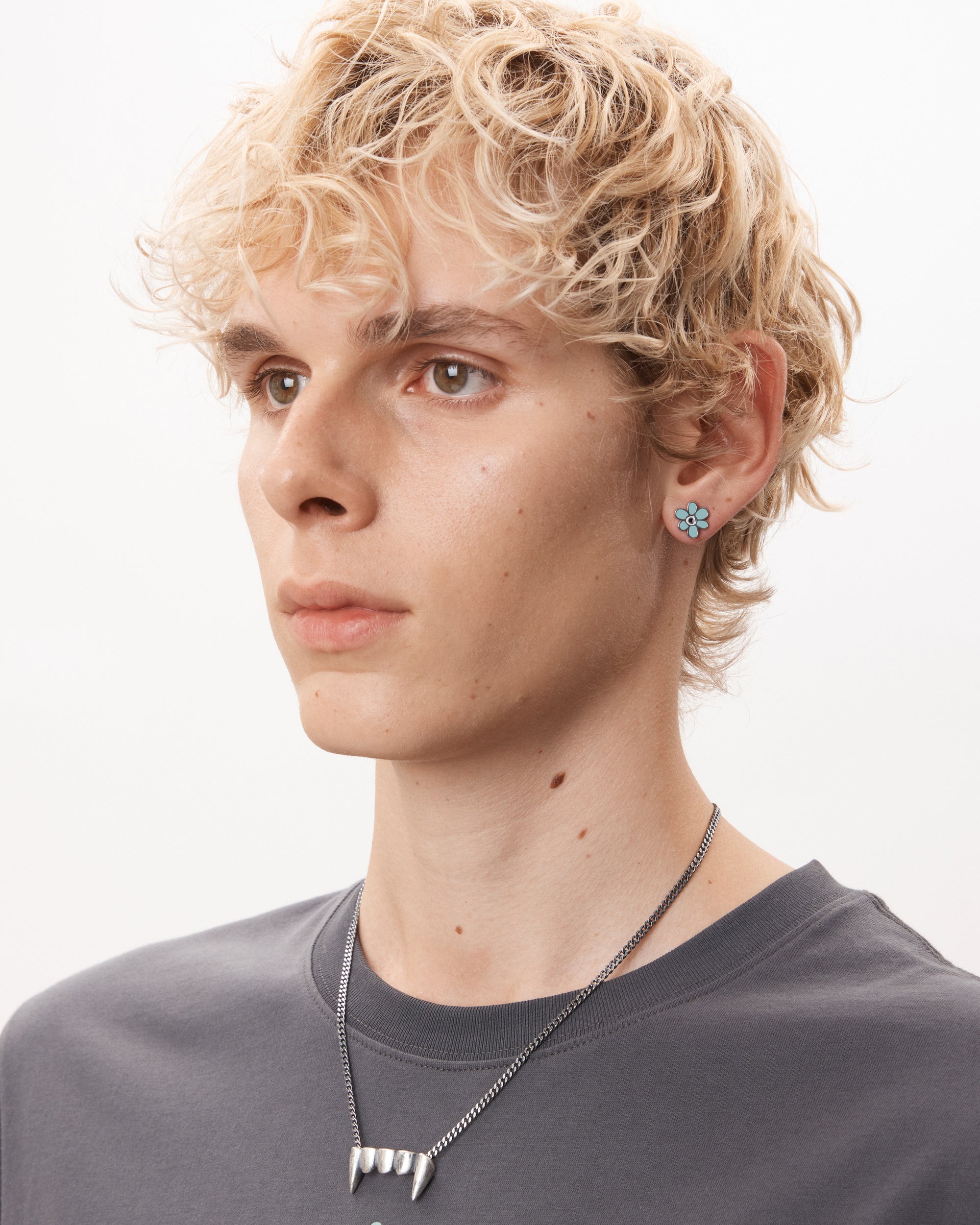 CHOOSE GESTURES STUD  EARRING