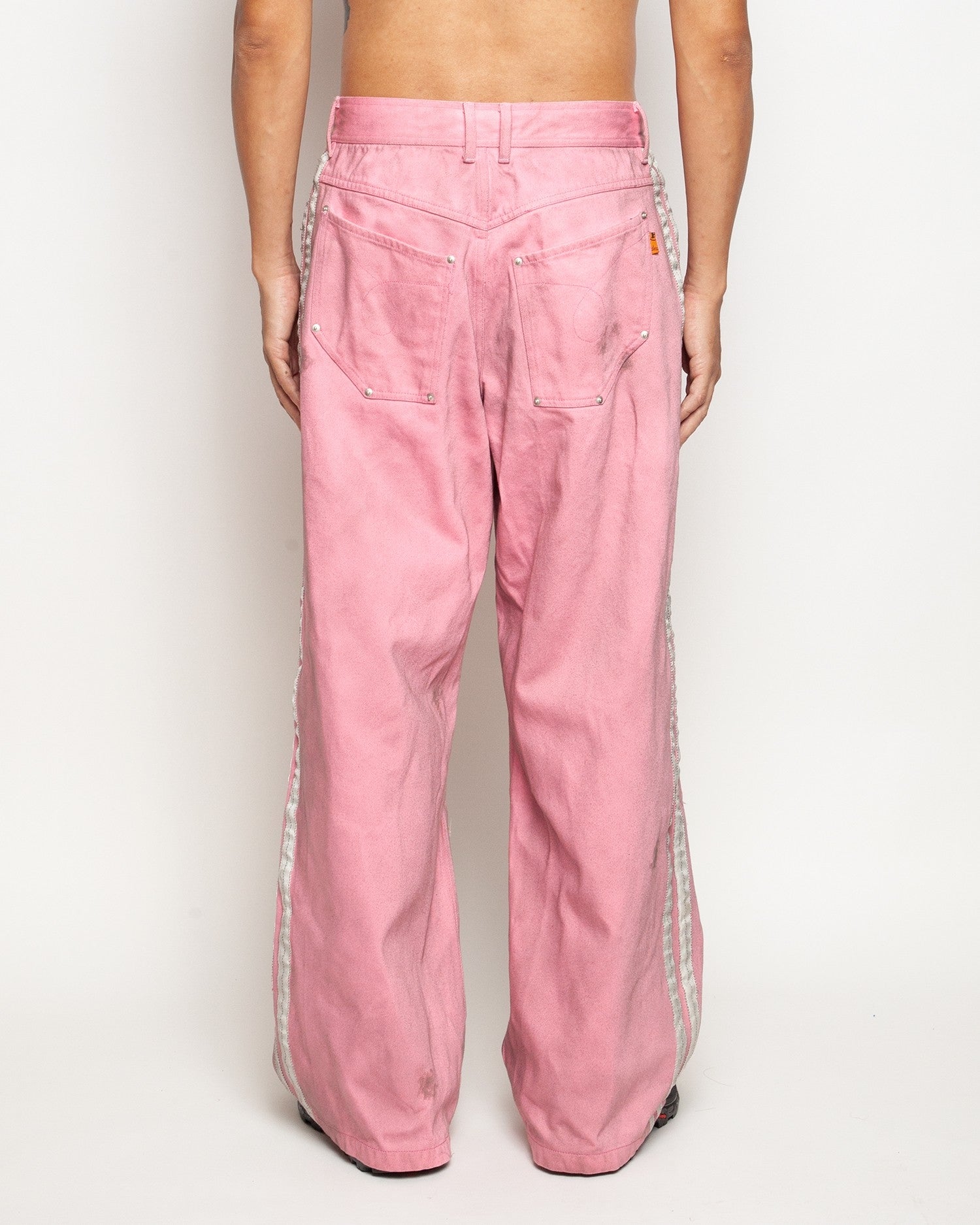 Side line dirty pants