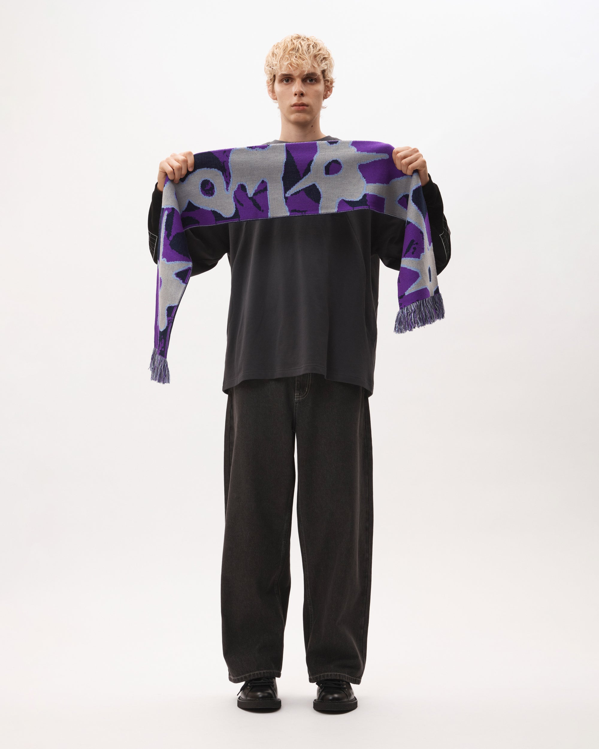 TEAM URCHIN SCARF