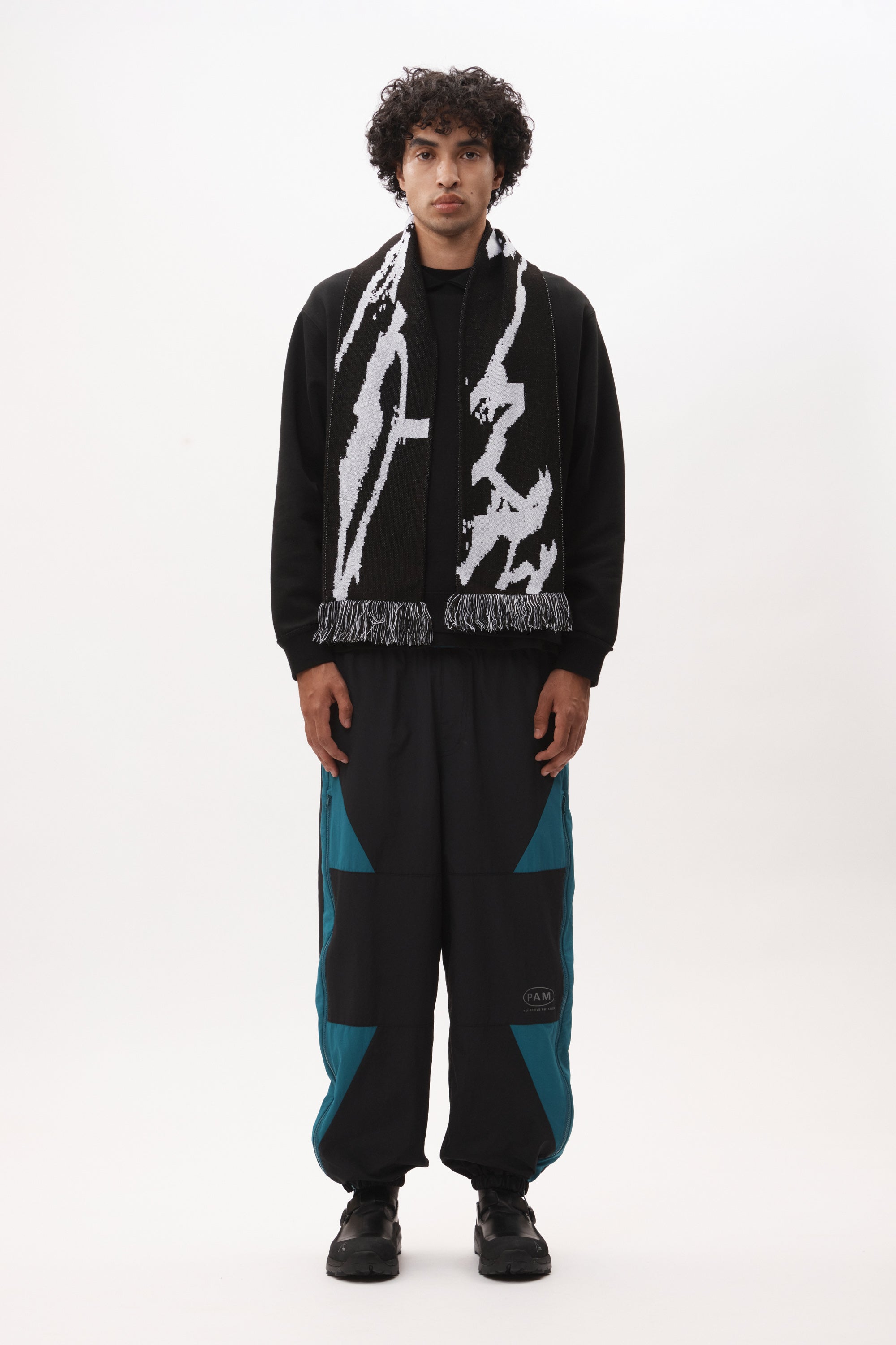 TEAM SANDBAR SCARF