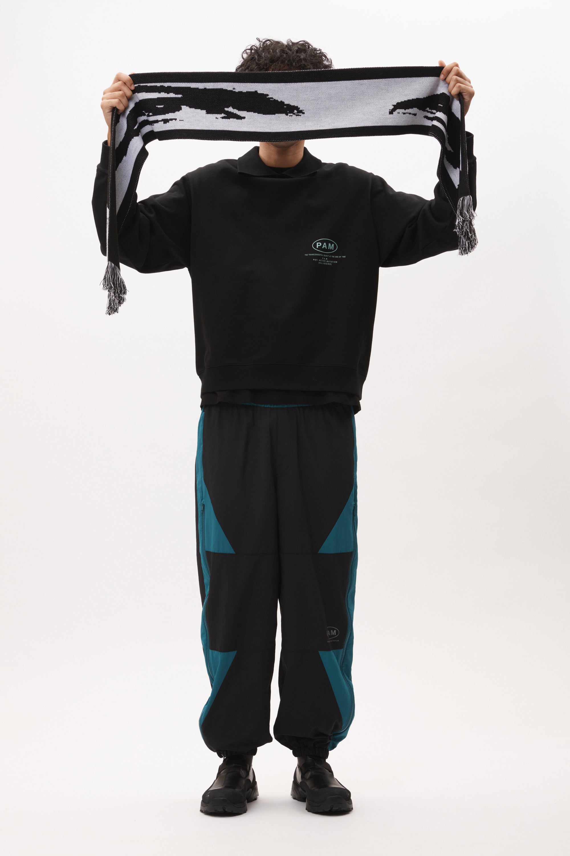 TEAM SANDBAR SCARF