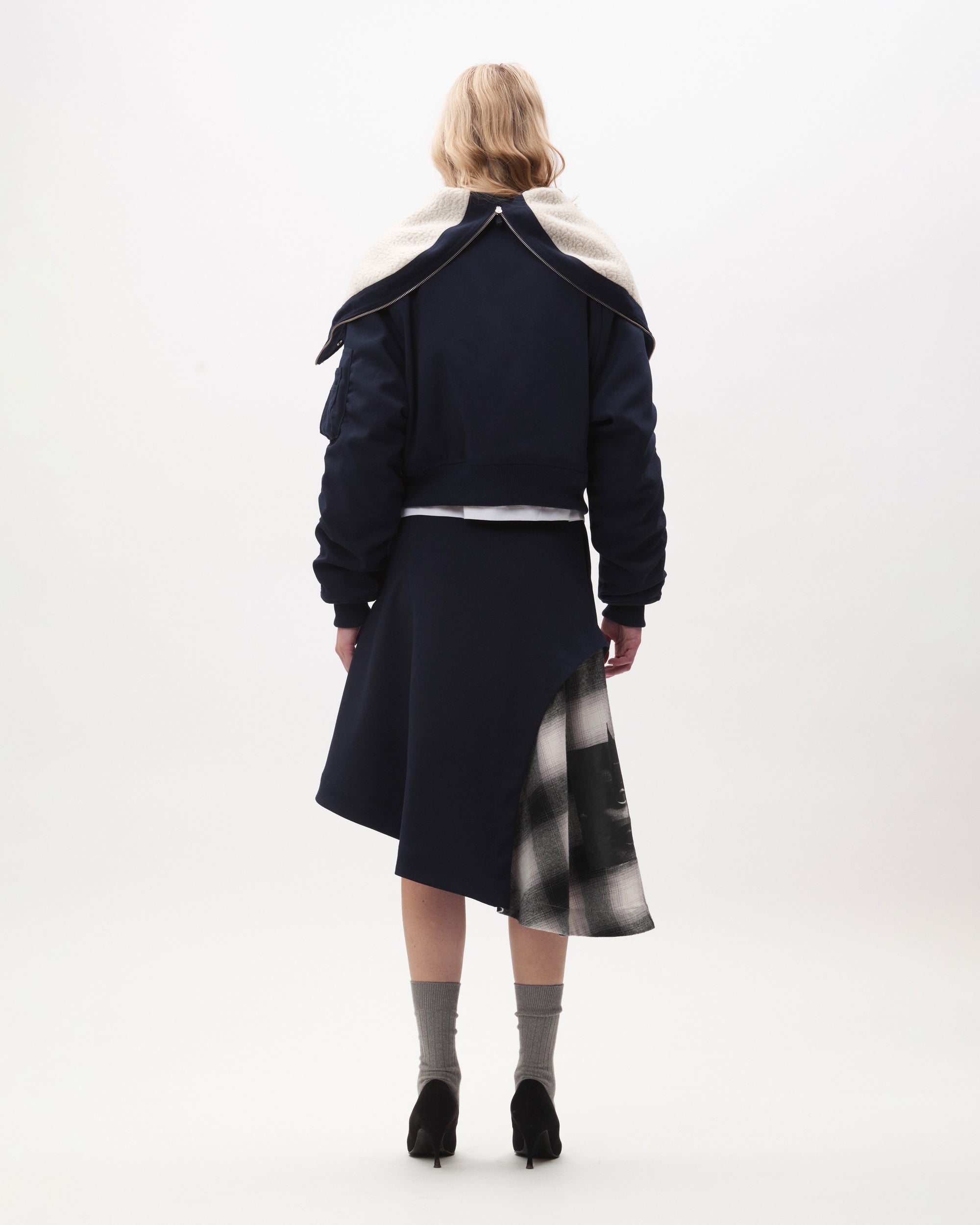 BODY ELECTRIC CROPPED HOODED PARKA