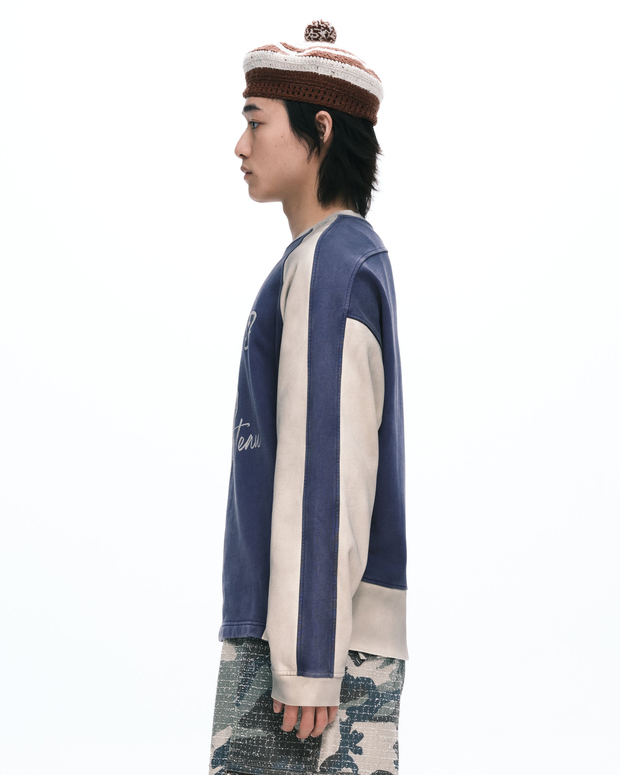 Cherry crew neck