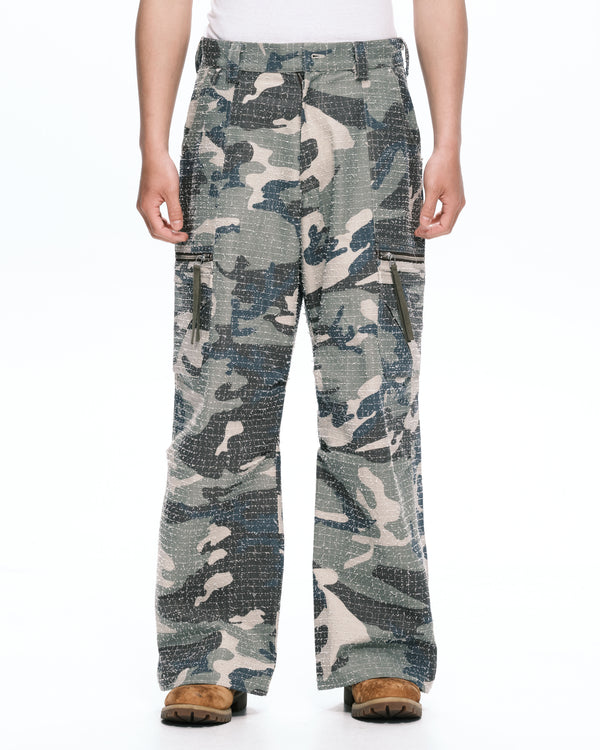 Camo tucked cargo