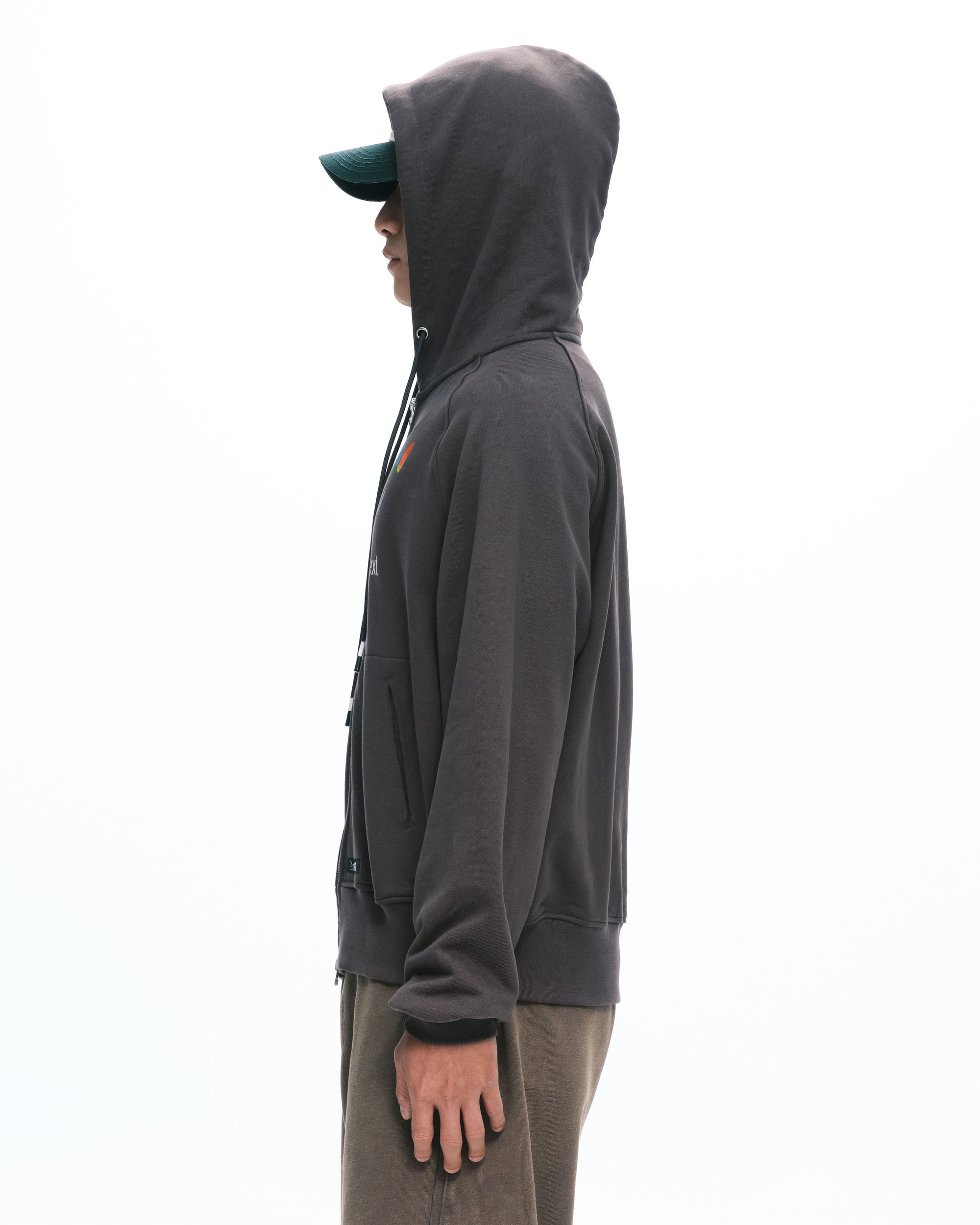 Logo zip-up