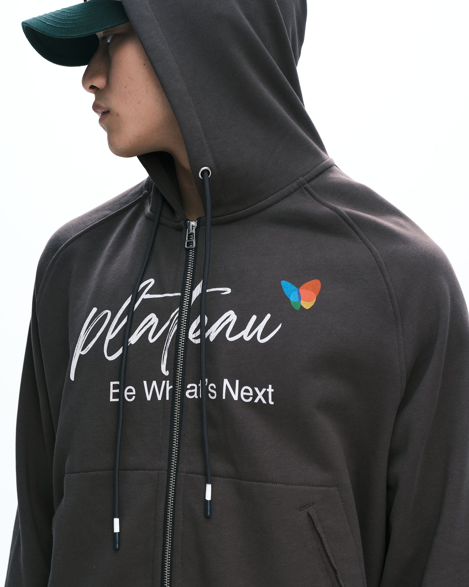 Logo zip-up