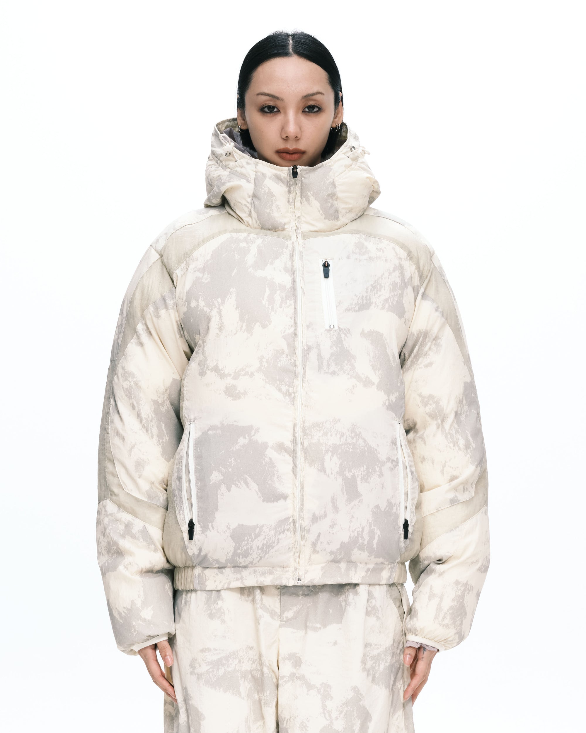 Snowy puffer jacket