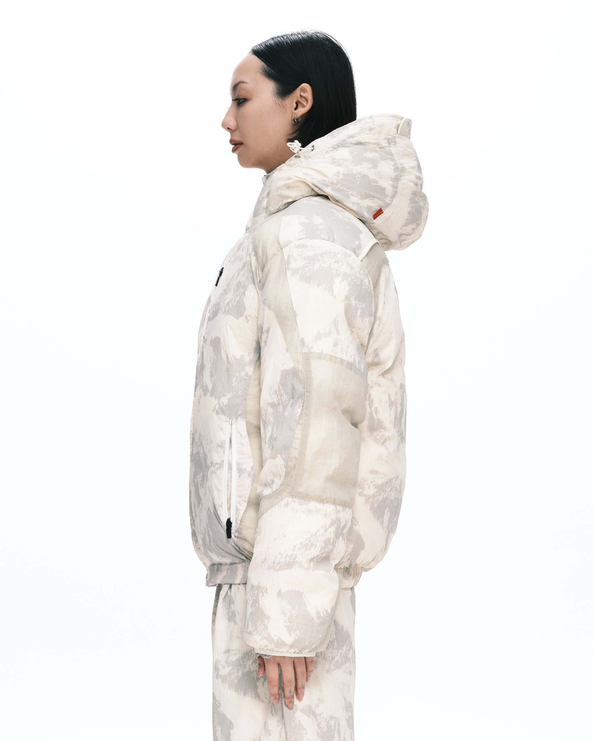 Snowy puffer jacket