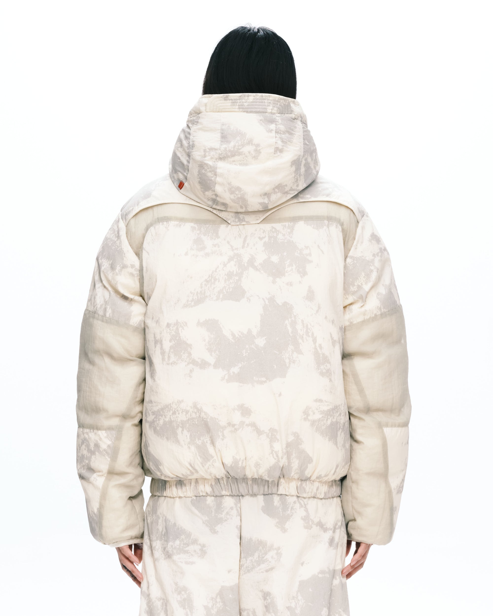 Snowy puffer jacket