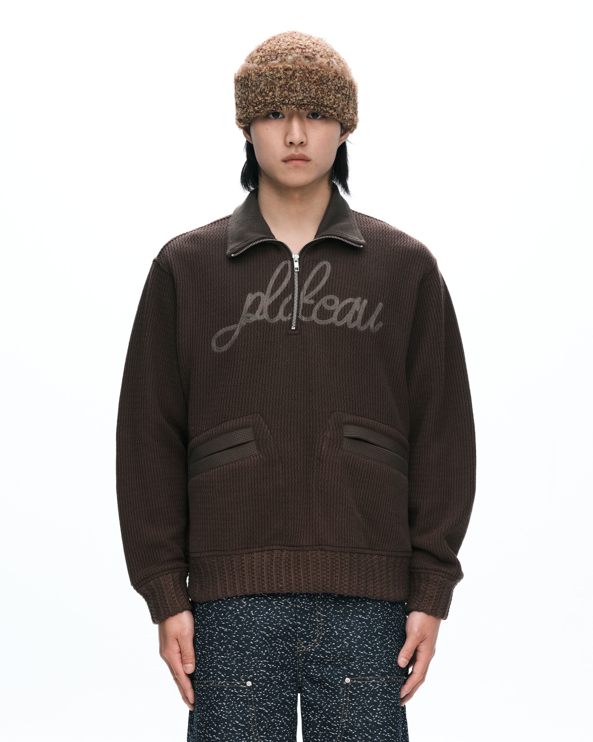 Knitted half zip up
