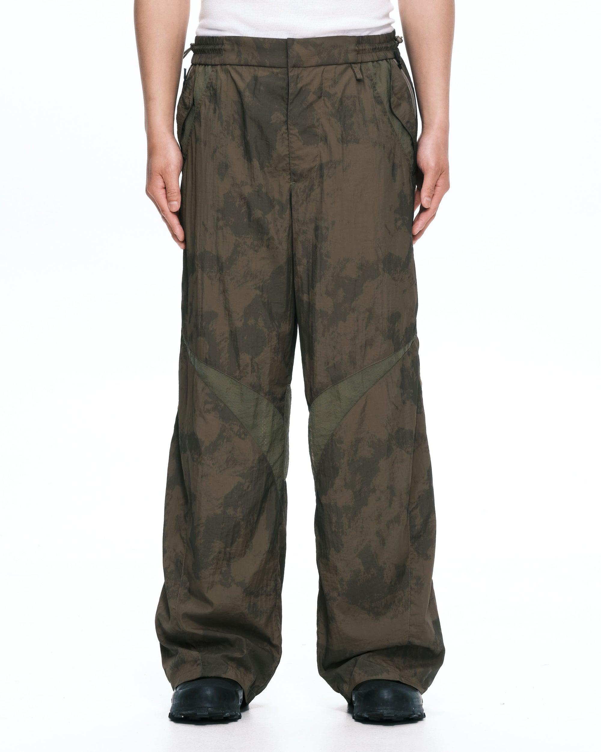 Snowy pants
