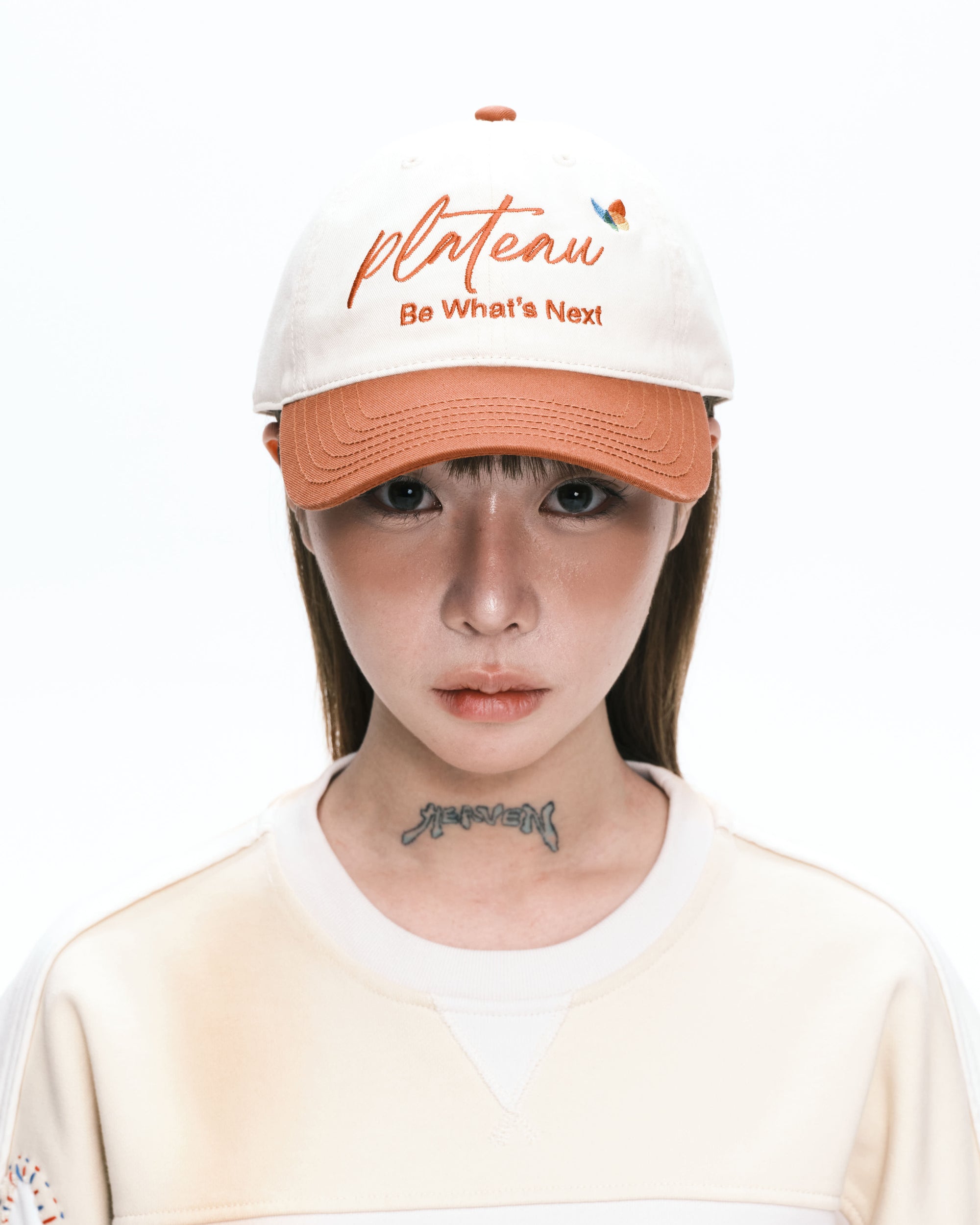 Logo cap