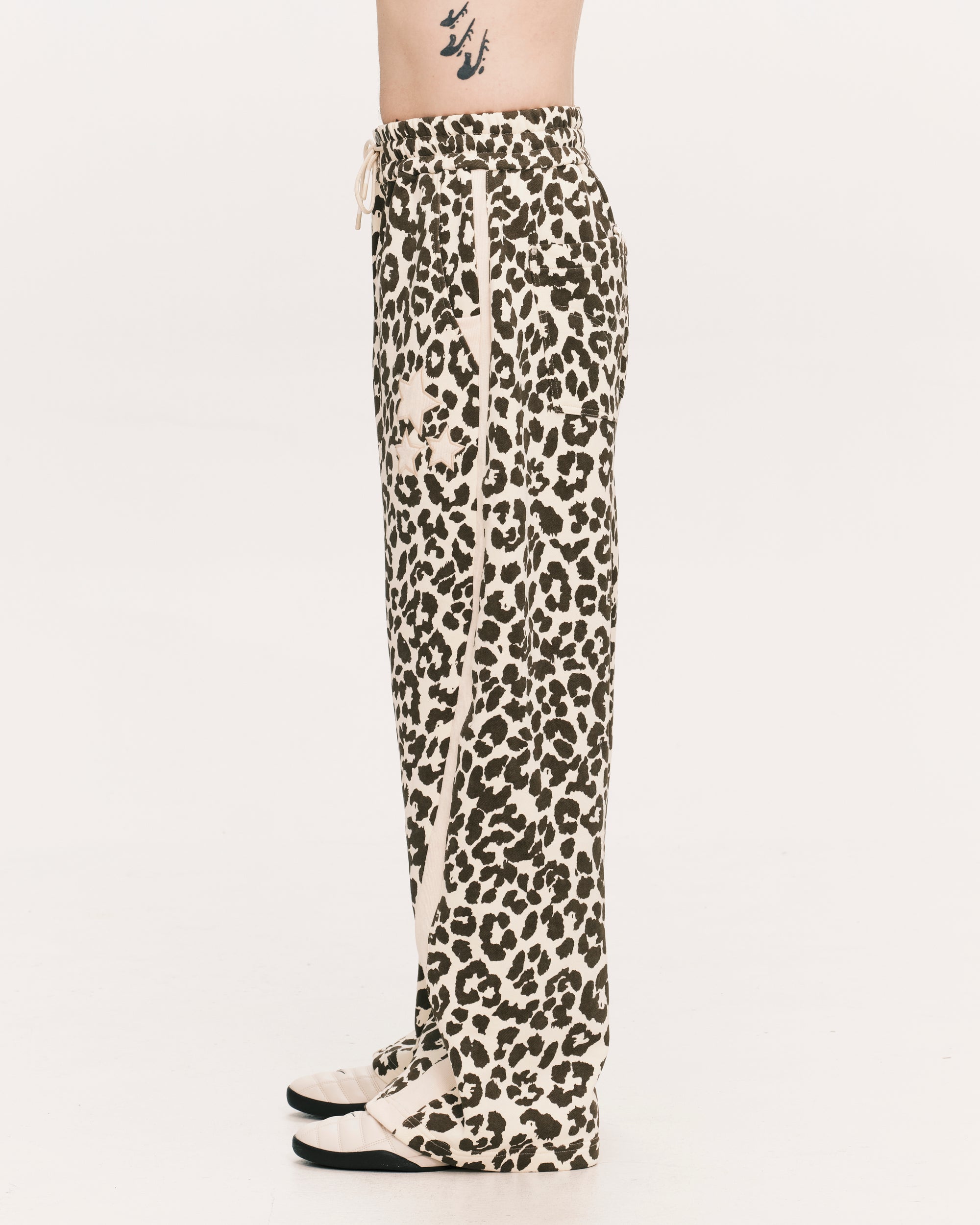 Star sweat pants