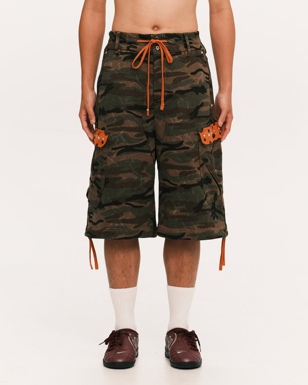 Camo sweat shorts