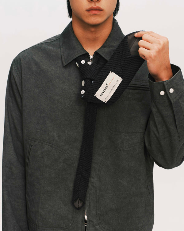 Button necktie