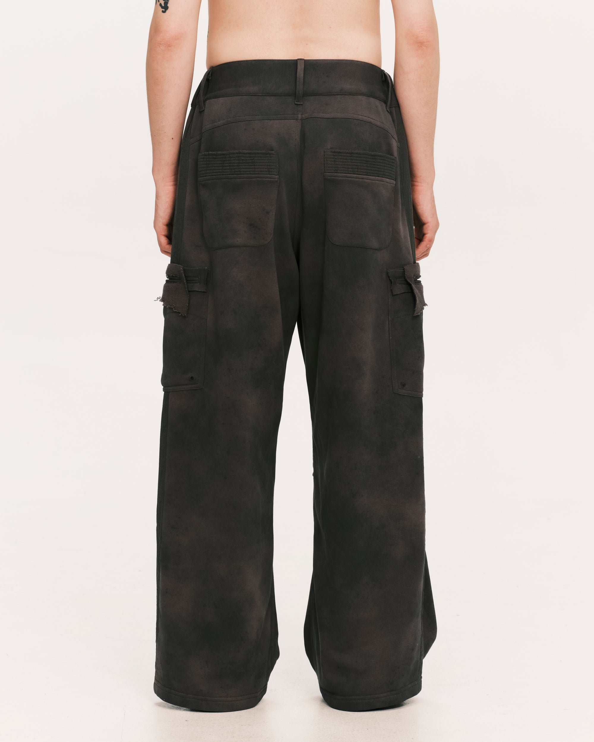 Grunge sweat cargo