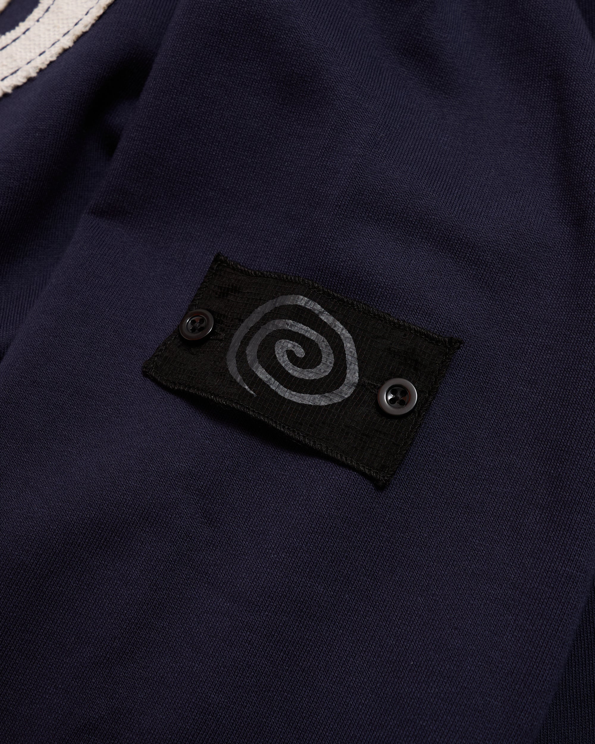 GURU P ZIP-UP HOODIE