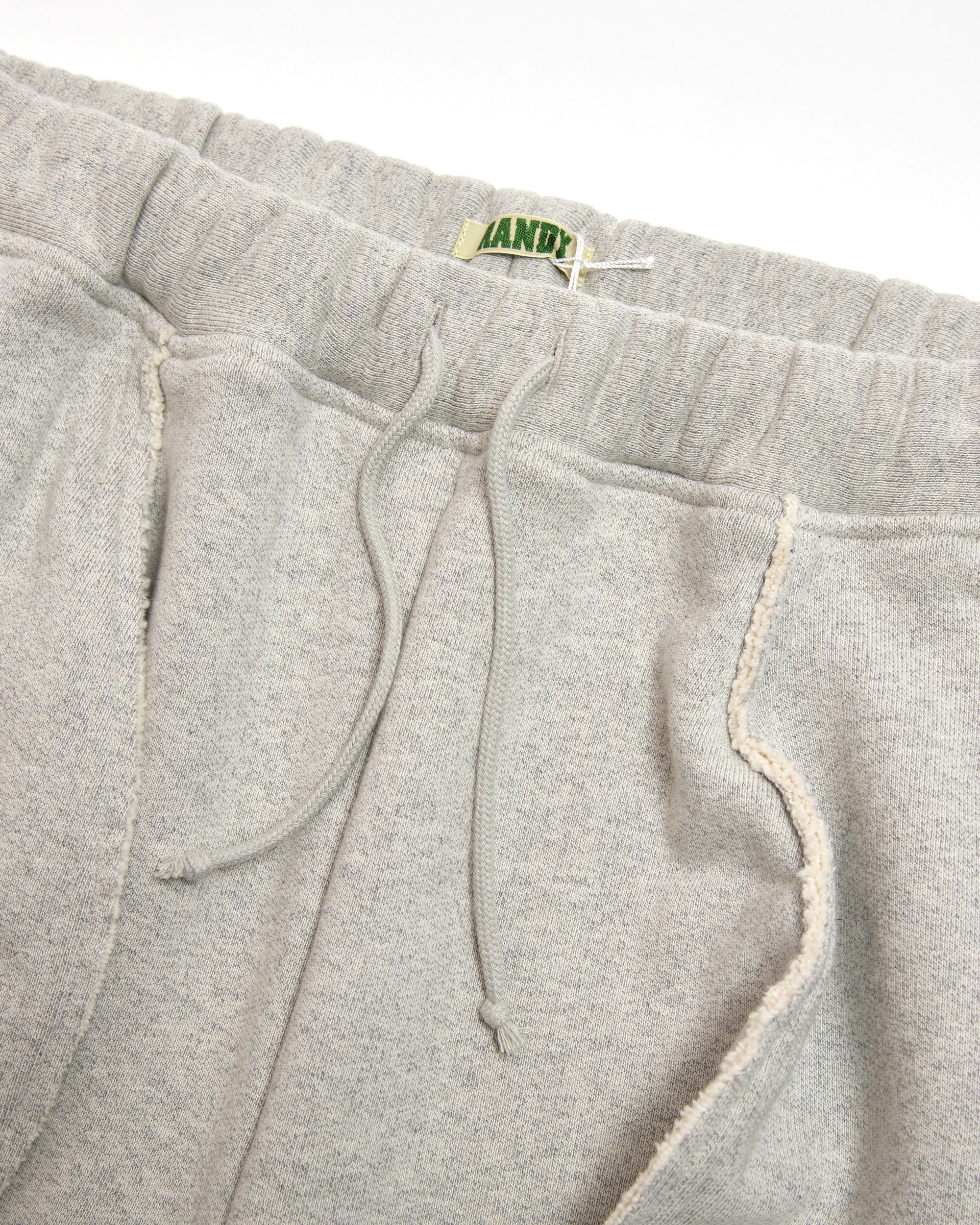 "MUSCLE" / GREY